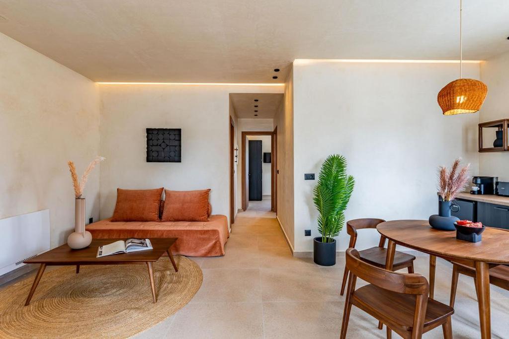 Peranosa The Residency Aparthotel Agios Georgios  Kültér fotó